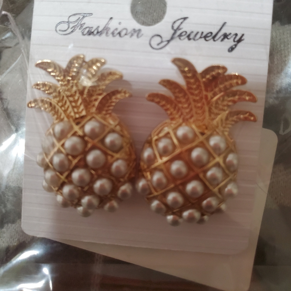 Pineapple earrings